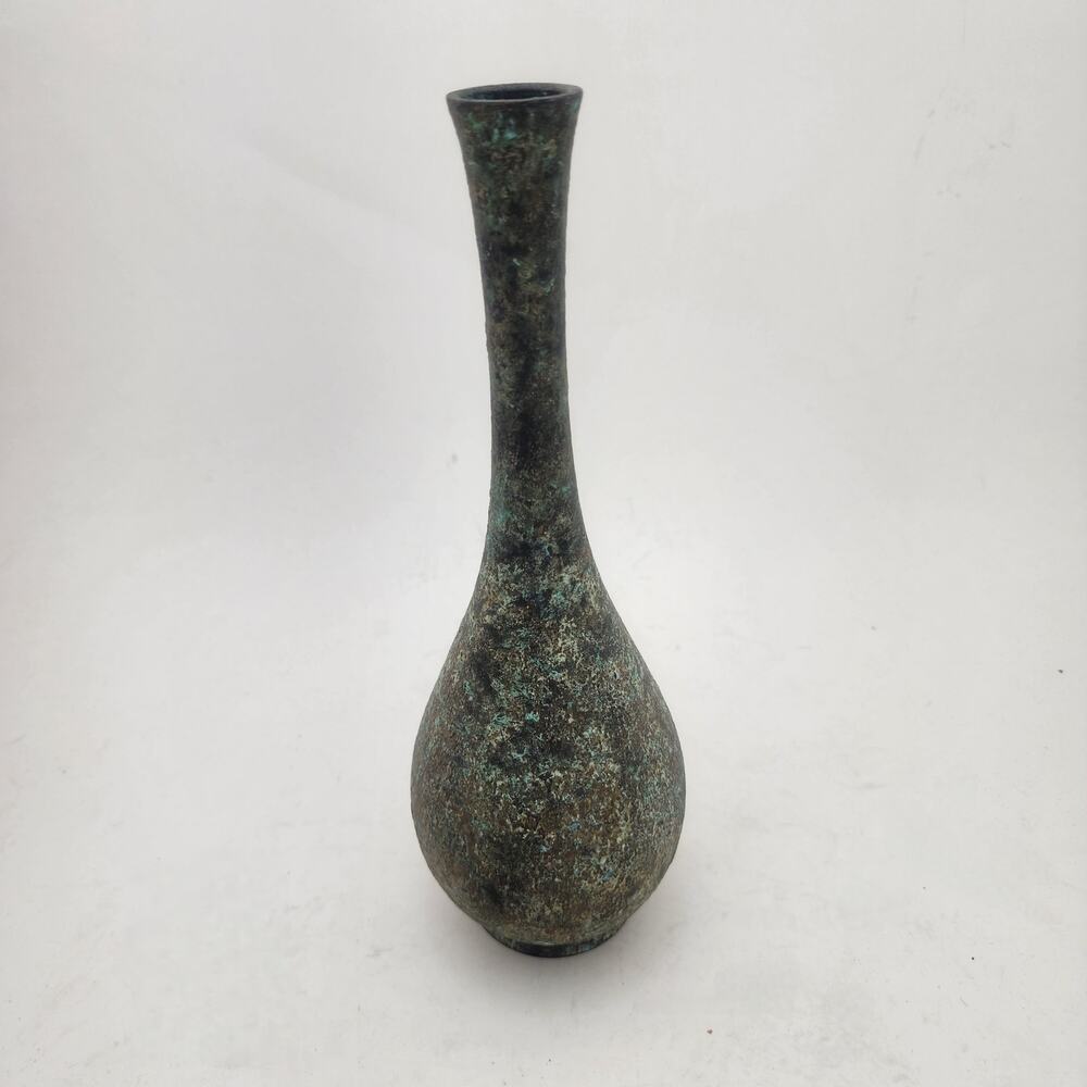 Vintage Bud Vase Patina metal Japanese flower decor aged